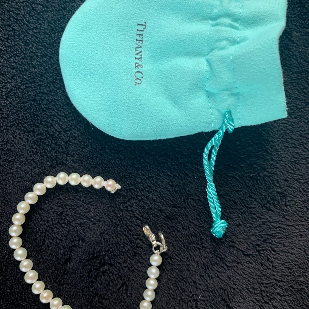 Tiffany 7” Pearl Bracelet